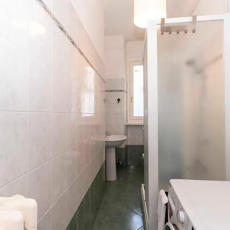 Rivoli Subway Roomy Flat Turin